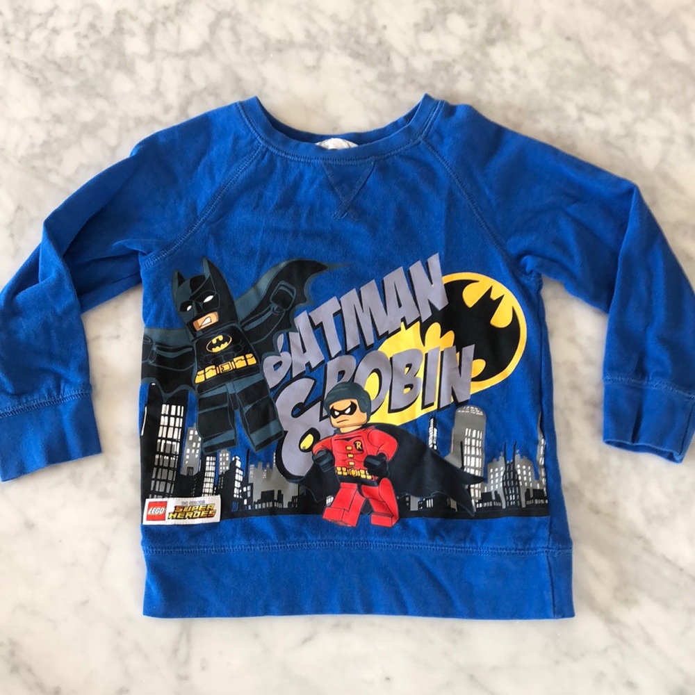 EUC LITTLE BOY BLUE LEGO BATMAN SWEATER SIZE 4-6
